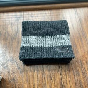 Coach Gray Ribbed Scarf